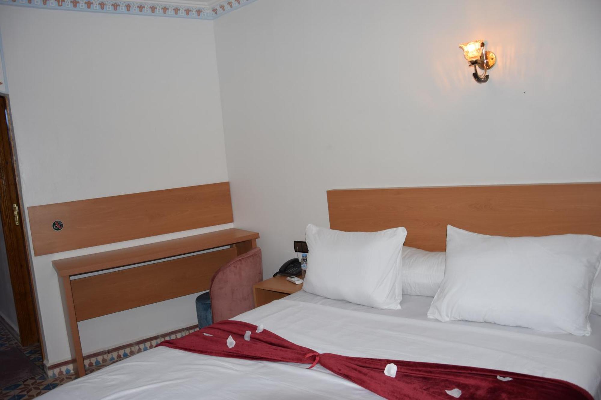 Diyafat Bladi Hotel Oujda Ngoại thất bức ảnh