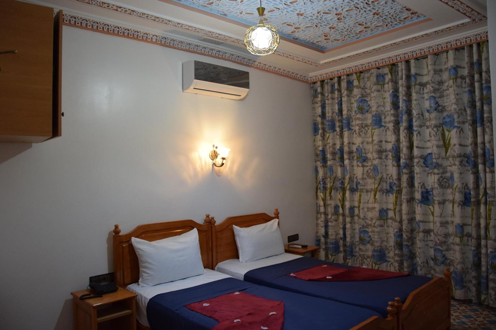 Diyafat Bladi Hotel Oujda Ngoại thất bức ảnh